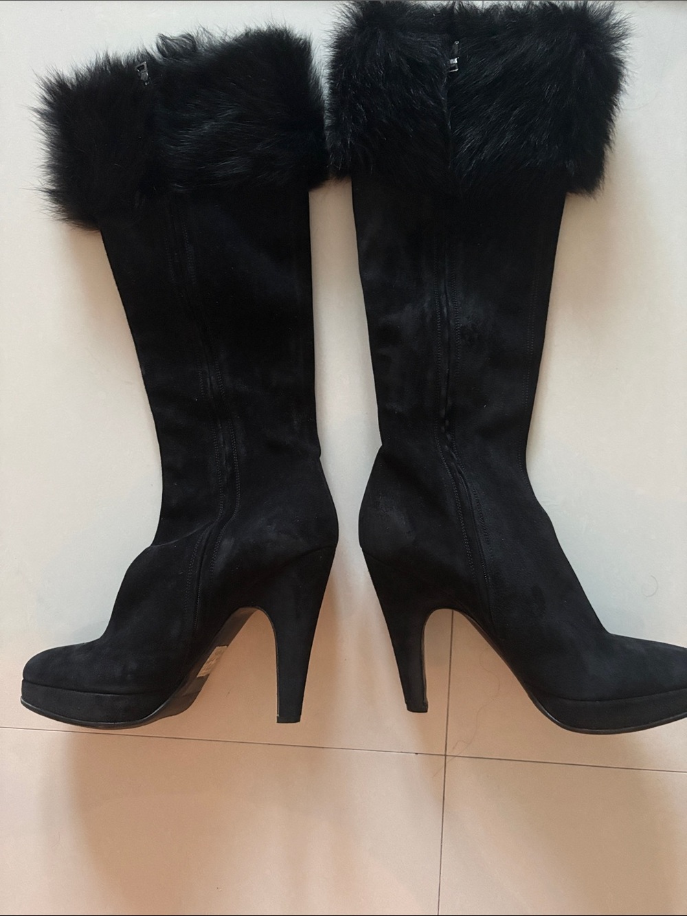Prada Black Suede Knee-High Heeled Boots with Fur Cuff - Picture 2 of 7